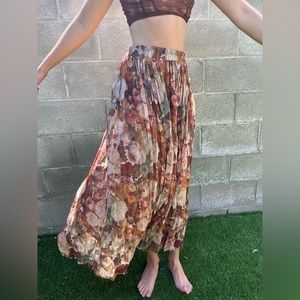 Vintage 90s Matter of Degrees floral maxi skirt.